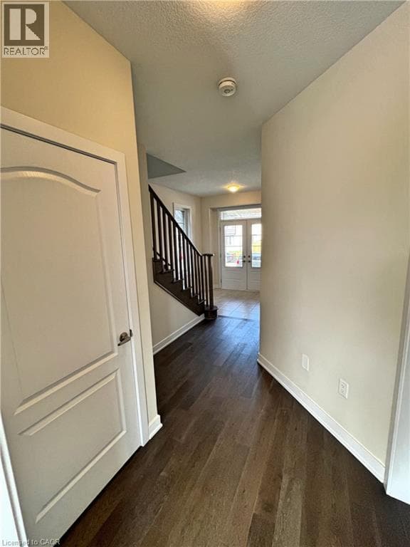 Single Family at 66 AVIRON Crescent, Welland, Ontario - Photo 5 - RE/MAX Garden City Realty