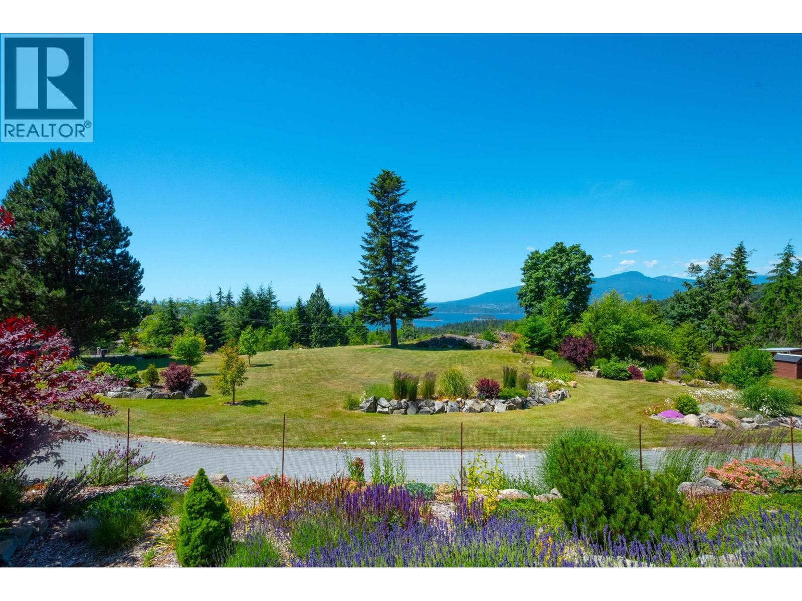 Single Family at 465 SUNSET Road, Bowen Island, British Columbia - Photo 3 - RE/MAX Garden City Realty