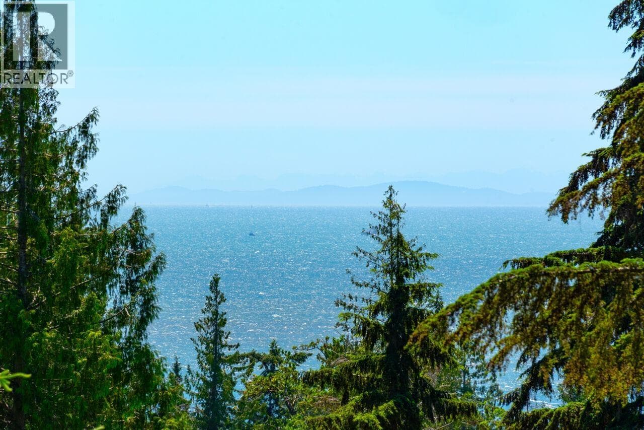 Vacant Land at 931 FAIRWAY Lane, Bowen Island, British Columbia - Photo 8 - RE/MAX Garden City Realty