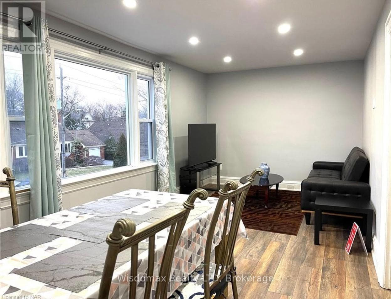 Multi-family at UPPER UNIT- 4873 Armoury Street, Niagara Falls (Cherrywood), Ontario - Photo 5 - RE/MAX Garden City Realty