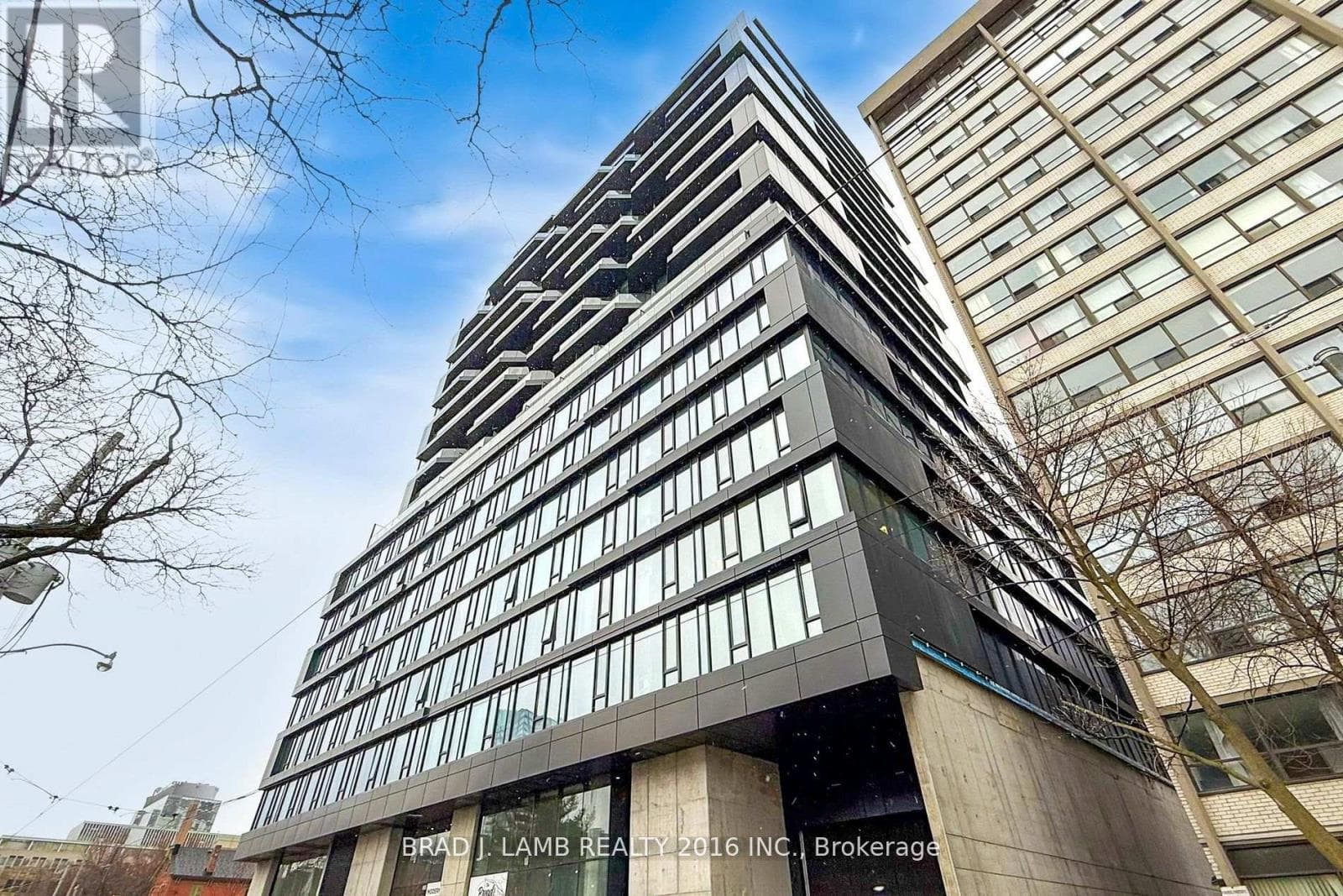 315- 195 McCaul Street