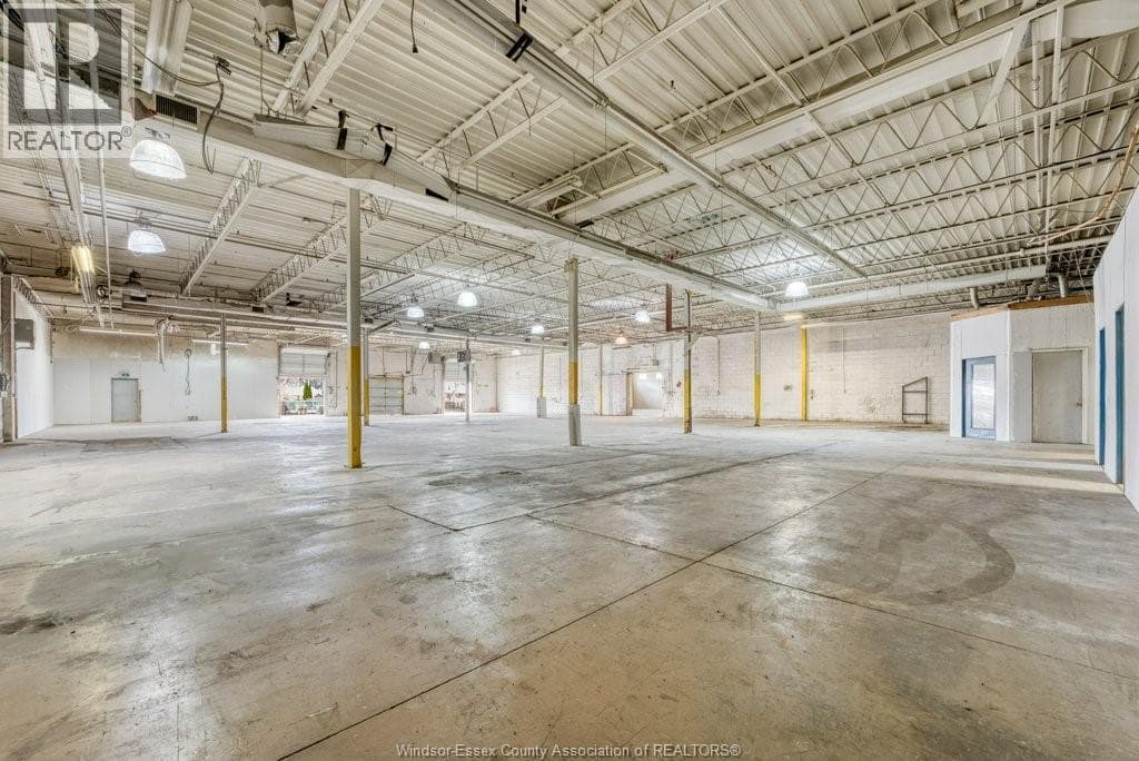 1555 KILDARE Road