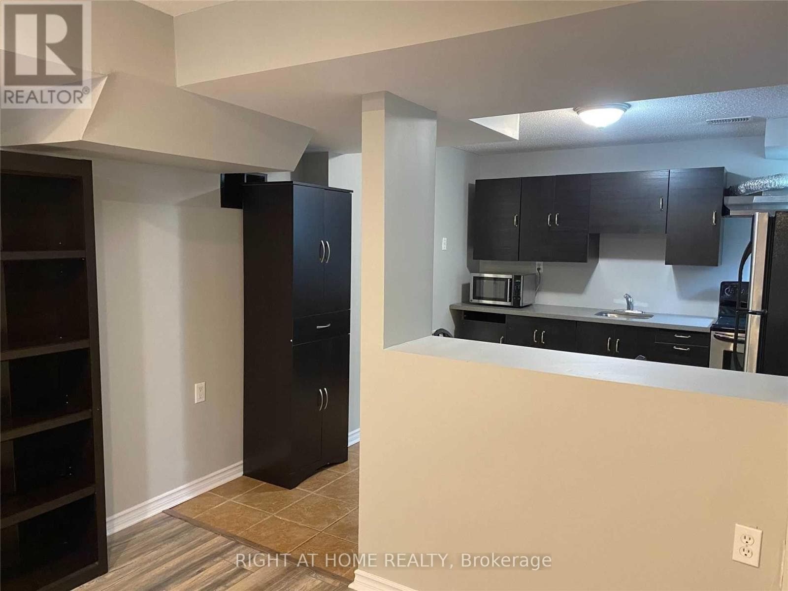 Single Family at Bsmt- 223 Woodspring Avenue, Newmarket (Woodland Hill), Ontario - Photo 4 - RE/MAX Garden City Realty