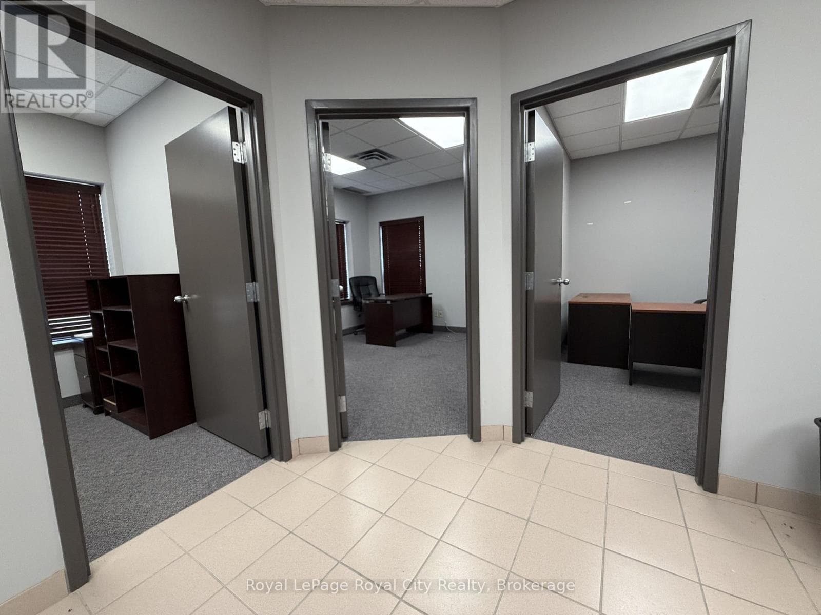 Office at 100- 21 Lewis Road, Guelph (Willow West/Sugarbush/West Acres), Ontario - Photo 8 - RE/MAX Garden City Realty