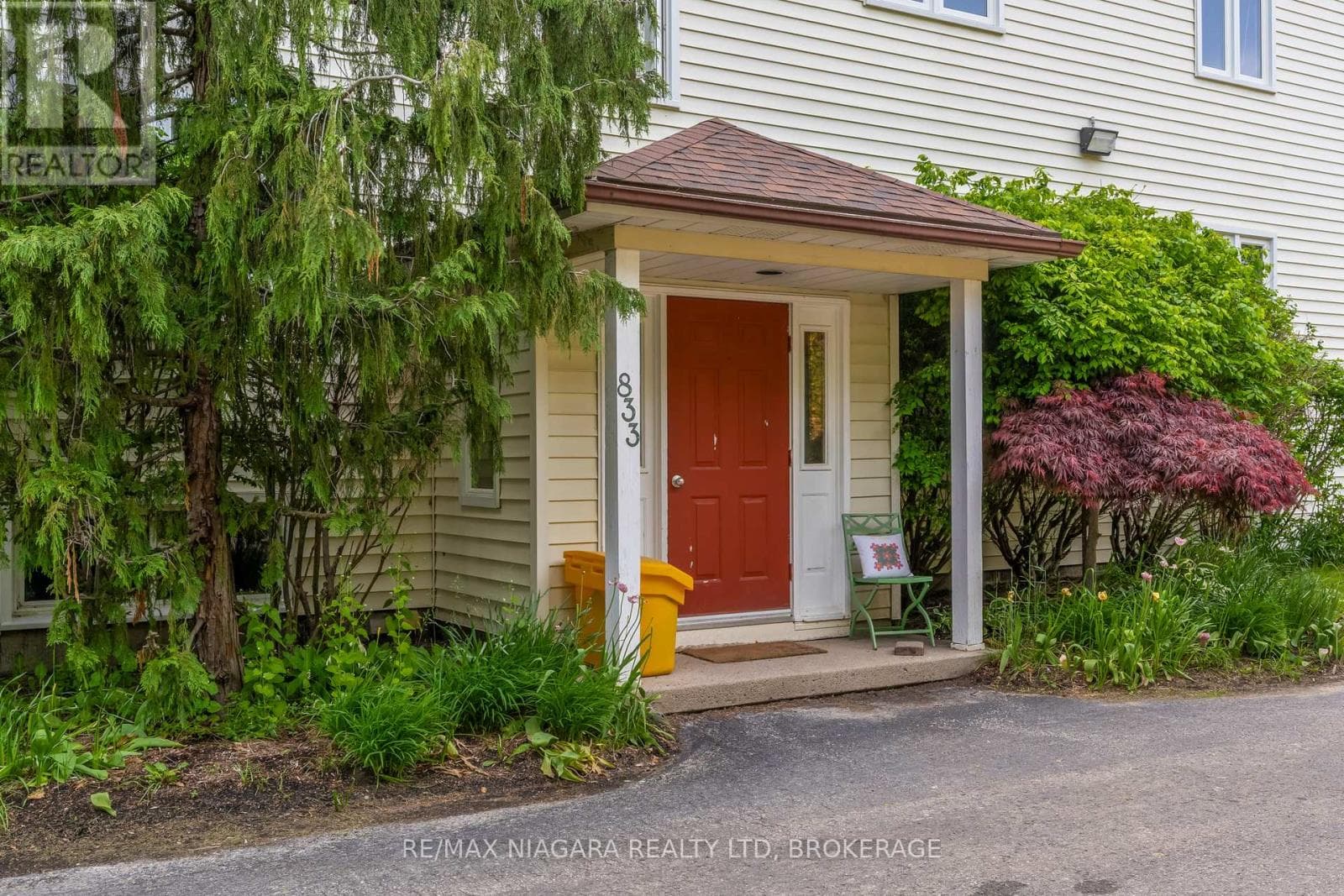 Multi-family at 11- 833 Foss Road, Pelham (Fenwick), Ontario - Photo 3 - RE/MAX Garden City Realty