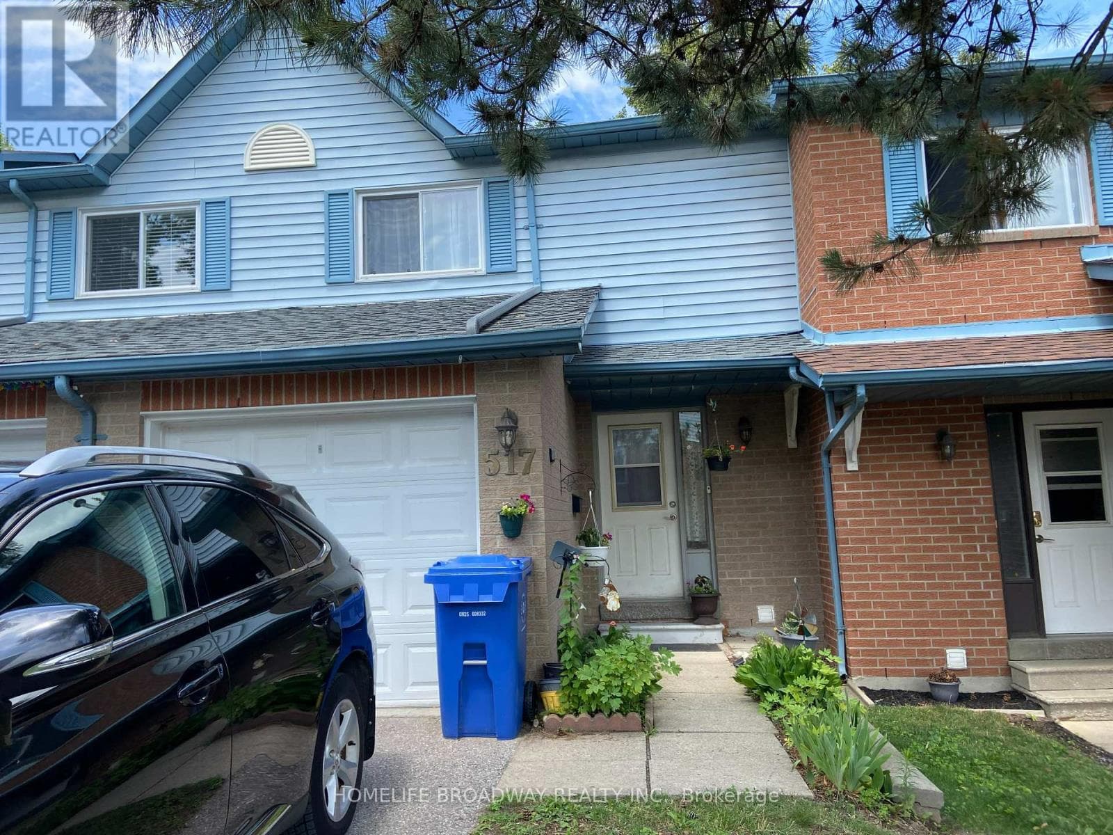 26- 517 Jack Giles Circle