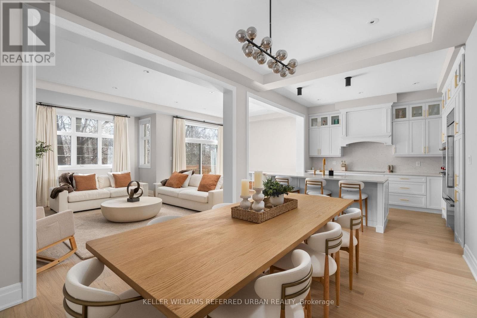 1318 Courtleigh Trail