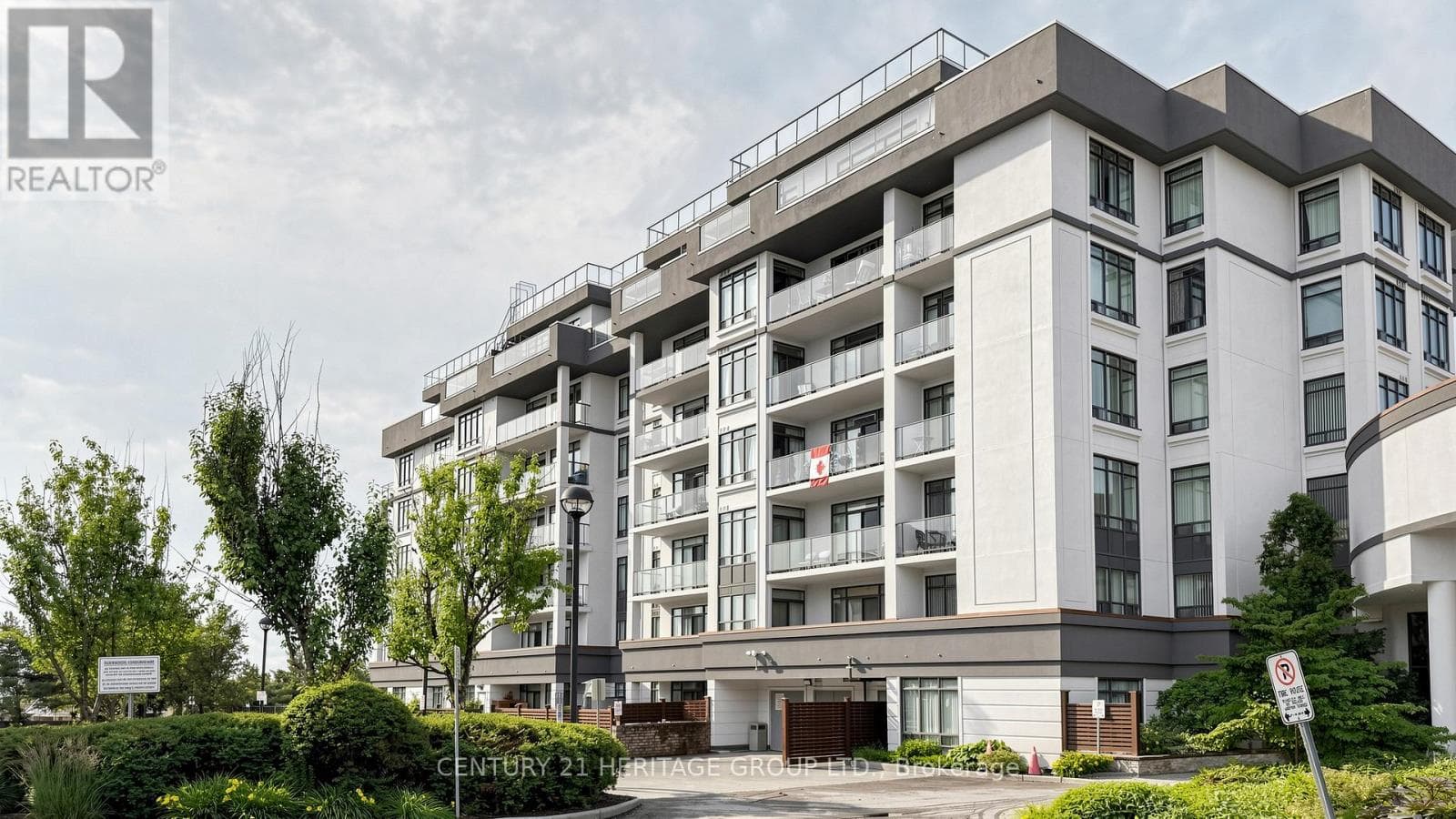 311- 11121 Yonge Street