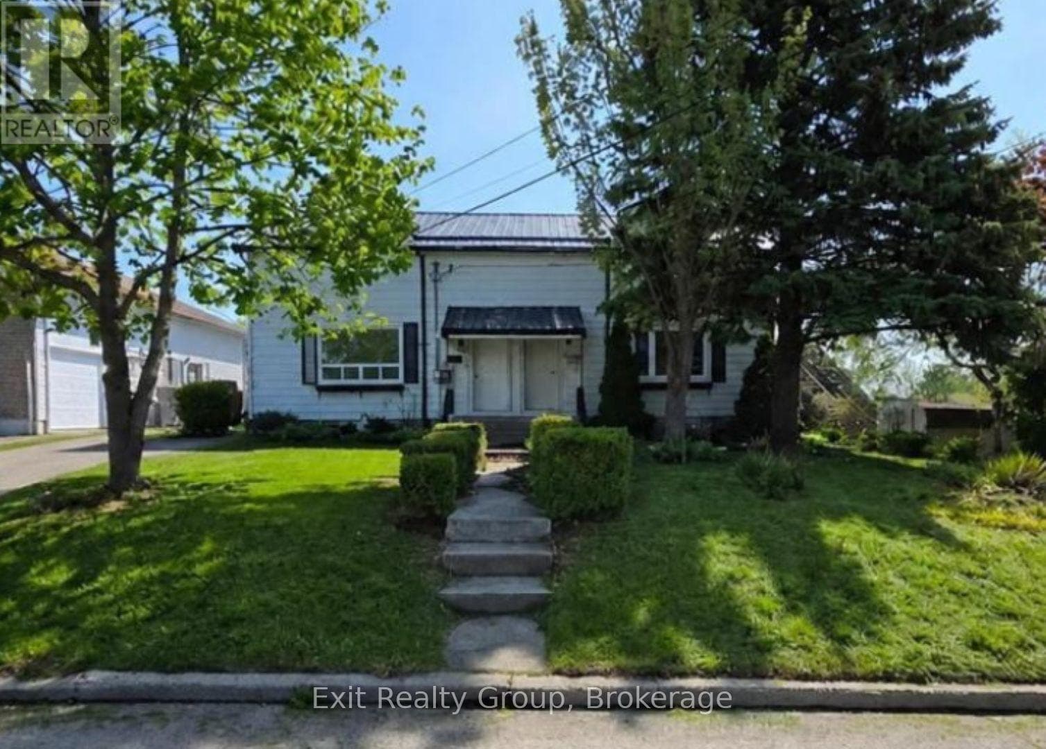 11 Flindall Street