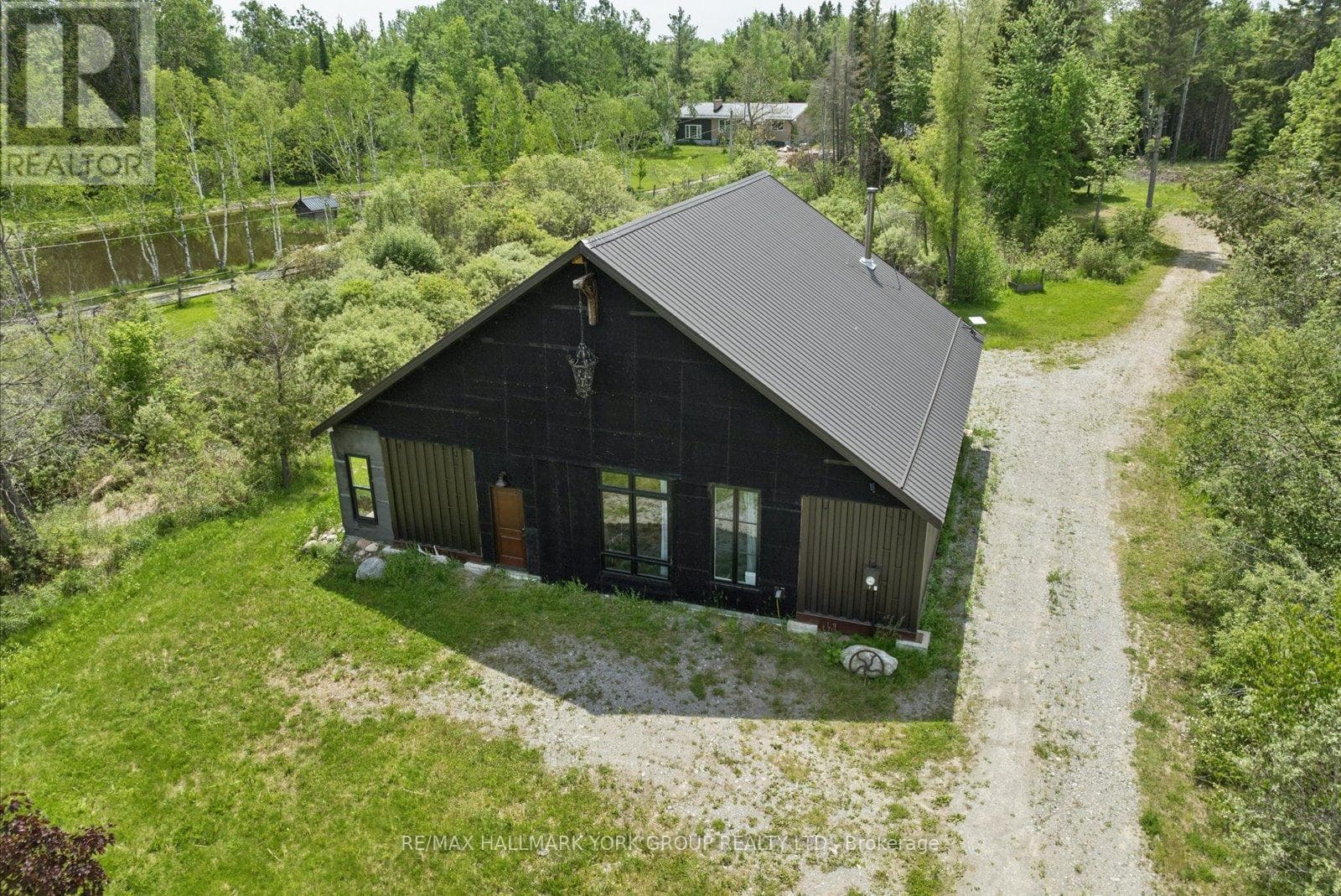 Single Family at 755 Country Lane, Kawartha Lakes (Fenelon), Ontario - Photo 4 - RE/MAX Garden City Realty