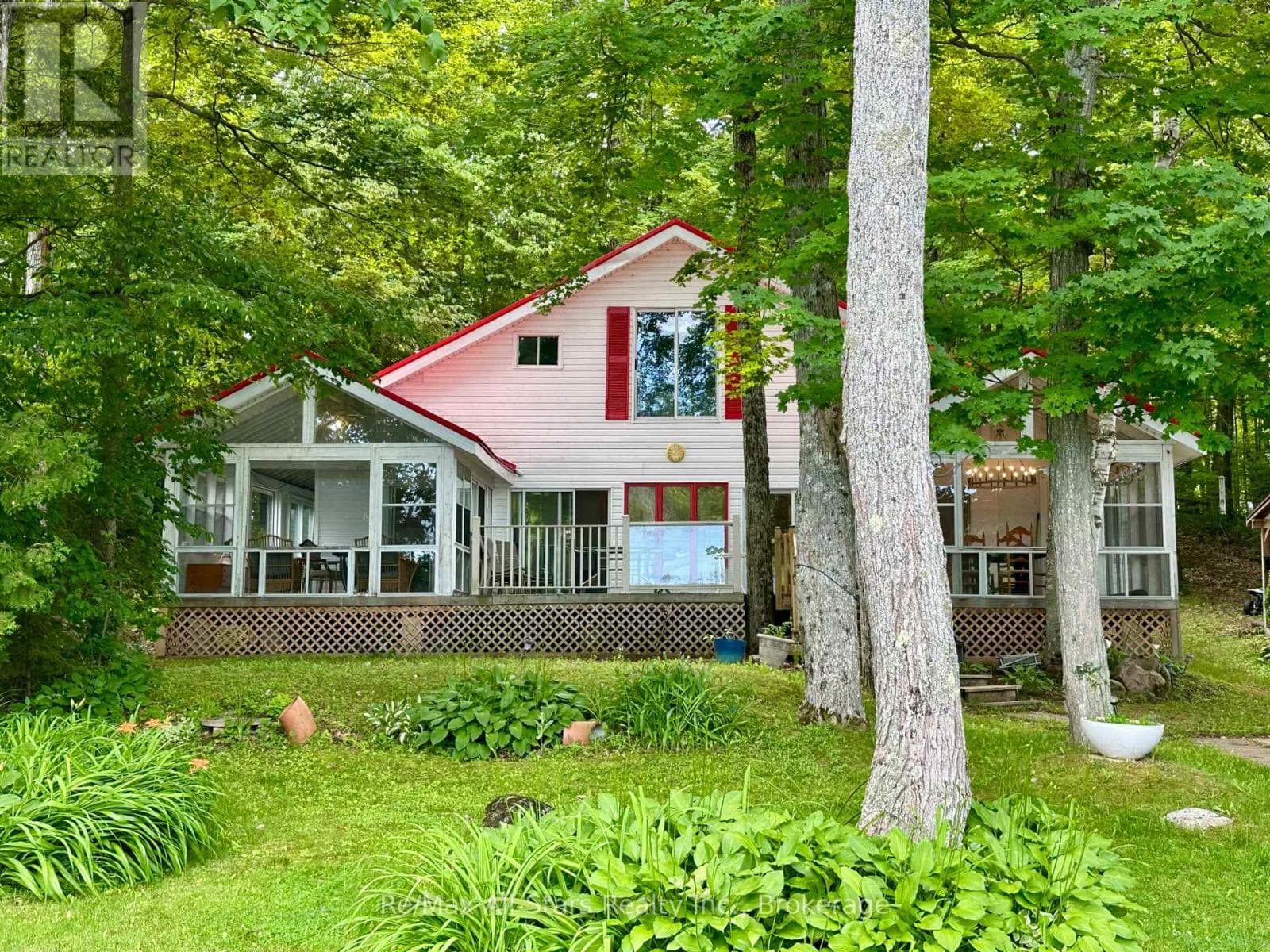 38 Dewey's Island