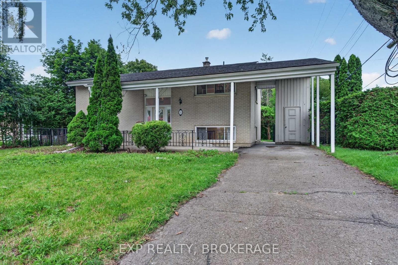 11 PEMBER Place