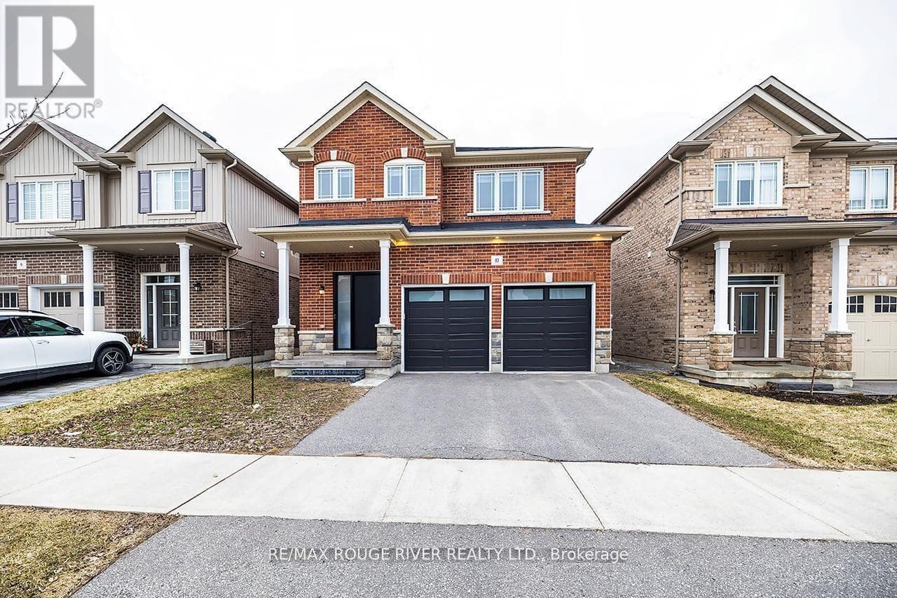 10 Moses Crescent