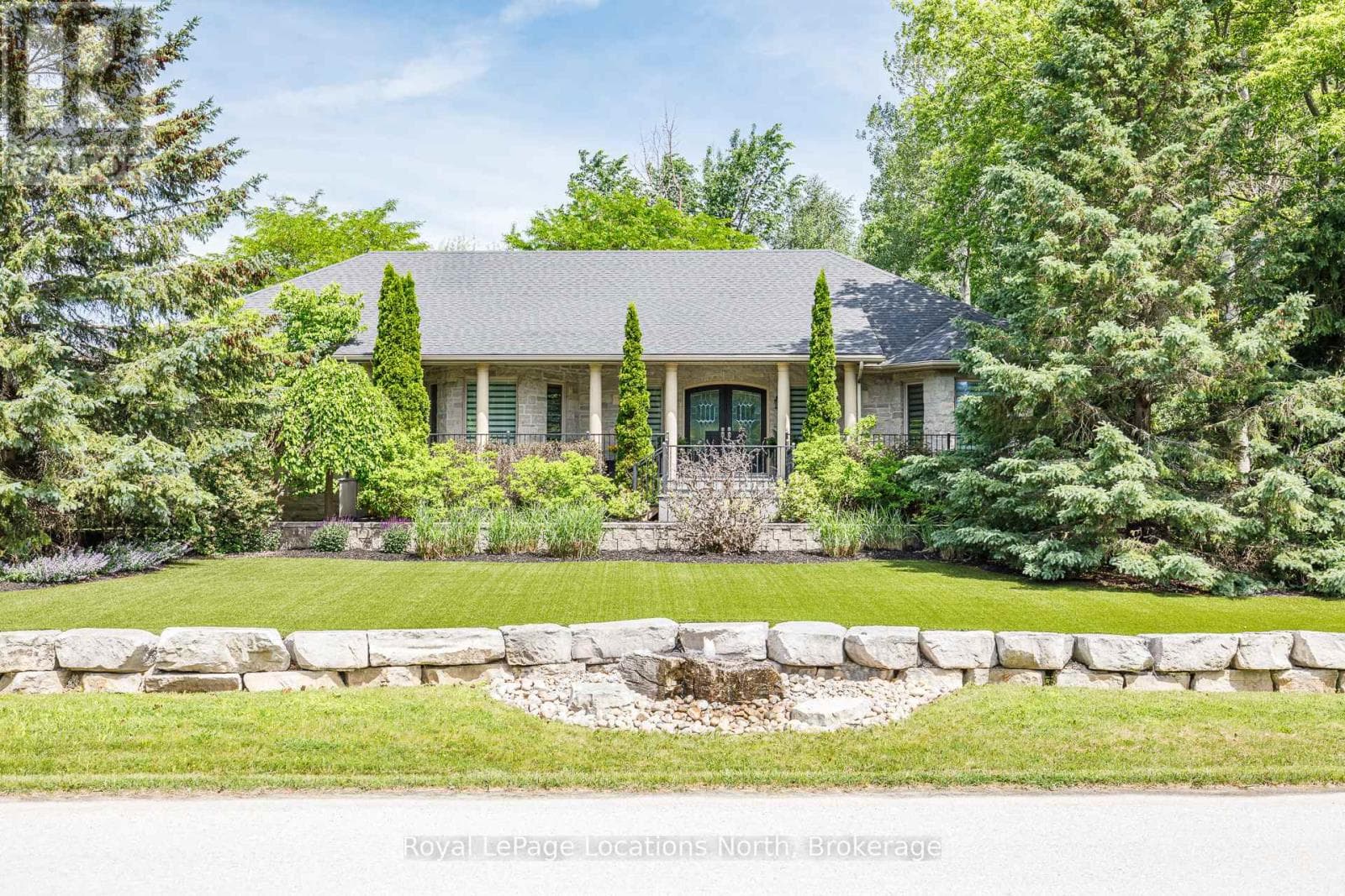44 Blackburn Avenue