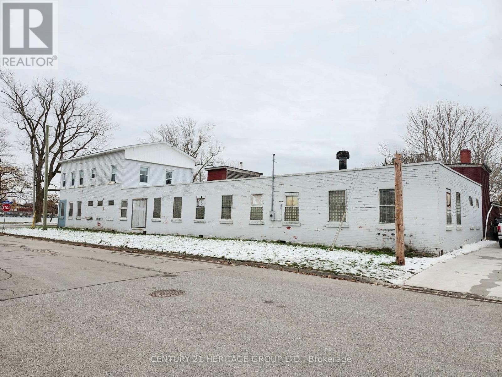 203 Niagara Boulevard
