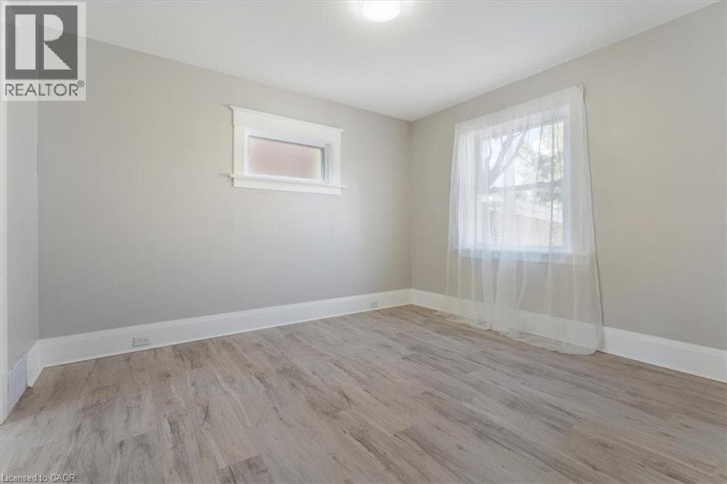 Single Family at Main- 3 CARLETON Street, Thorold, Ontario - Photo 7 - RE/MAX Garden City Realty