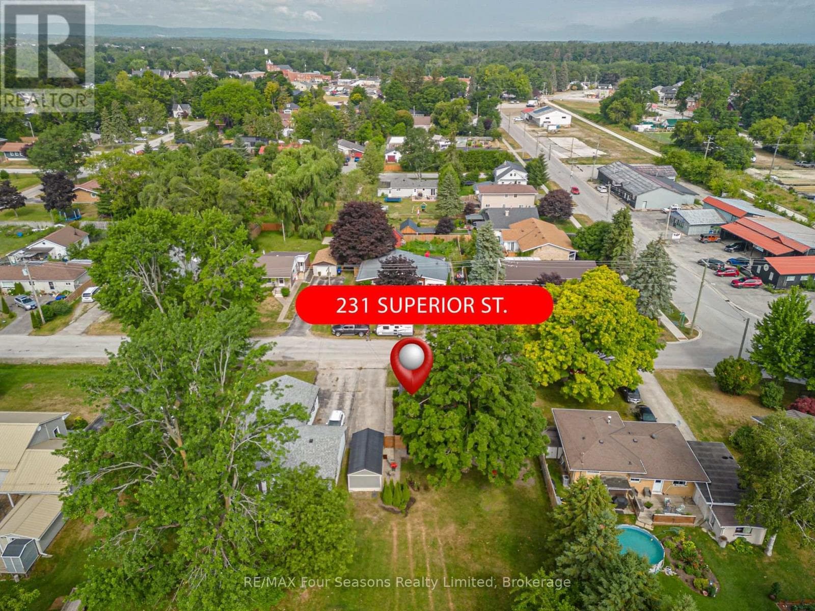 231 Superior Street