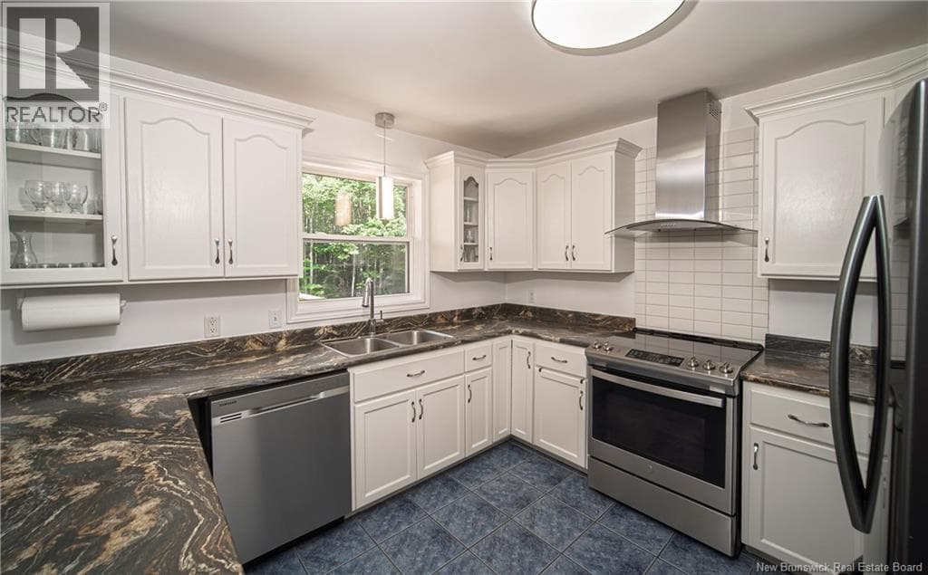 Single Family at , Lincoln, New Brunswick - Photo 3 - RE/MAX Garden City Realty