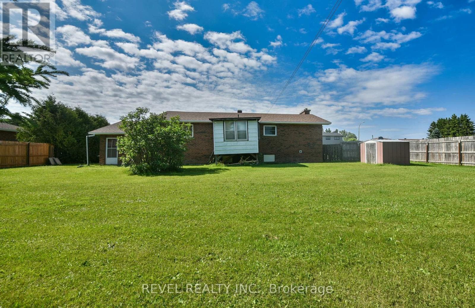 Single Family at 1330 Chenier Avenue, Timmins (MTJ - Main Area), Ontario - Photo 8 - RE/MAX Garden City Realty