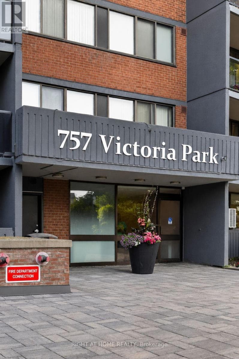 1501- 757 Victoria Park Avenue