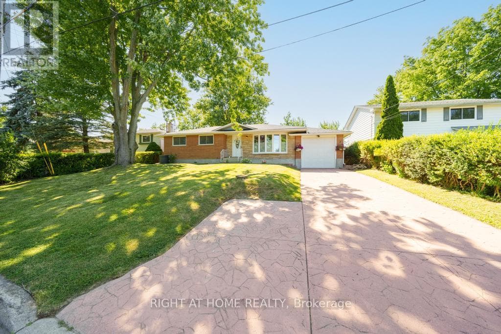 7 Wallis Avenue