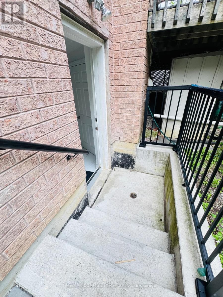 Single Family at 933 Red Deer Avenue, Oshawa (Taunton), Ontario - Photo 4 - RE/MAX Garden City Realty