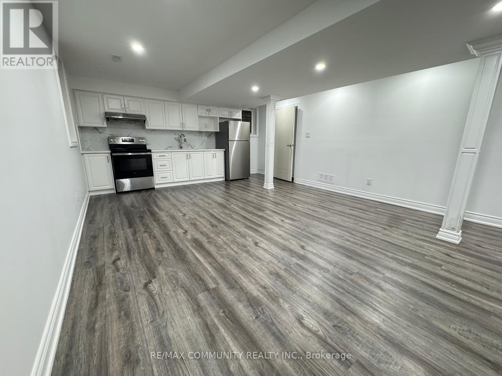 Single Family at 933 Red Deer Avenue, Oshawa (Taunton), Ontario - Photo 6 - RE/MAX Garden City Realty