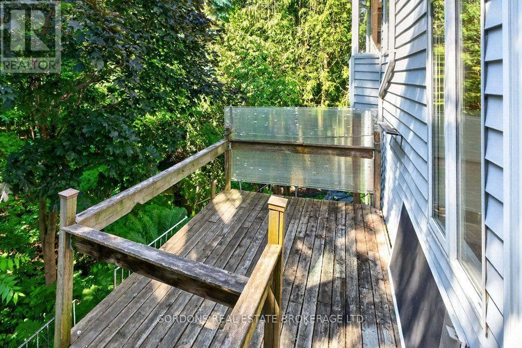 Single Family at 30 Limeridge Drive, Kingston (Kingston East (Incl Barret Crt)), Ontario - Photo 4 - RE/MAX Garden City Realty