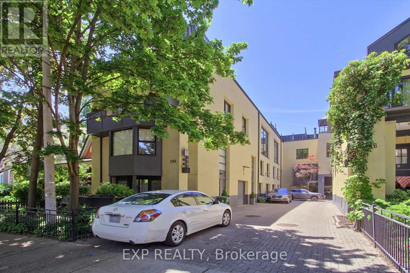 4- 306 Sackville Street