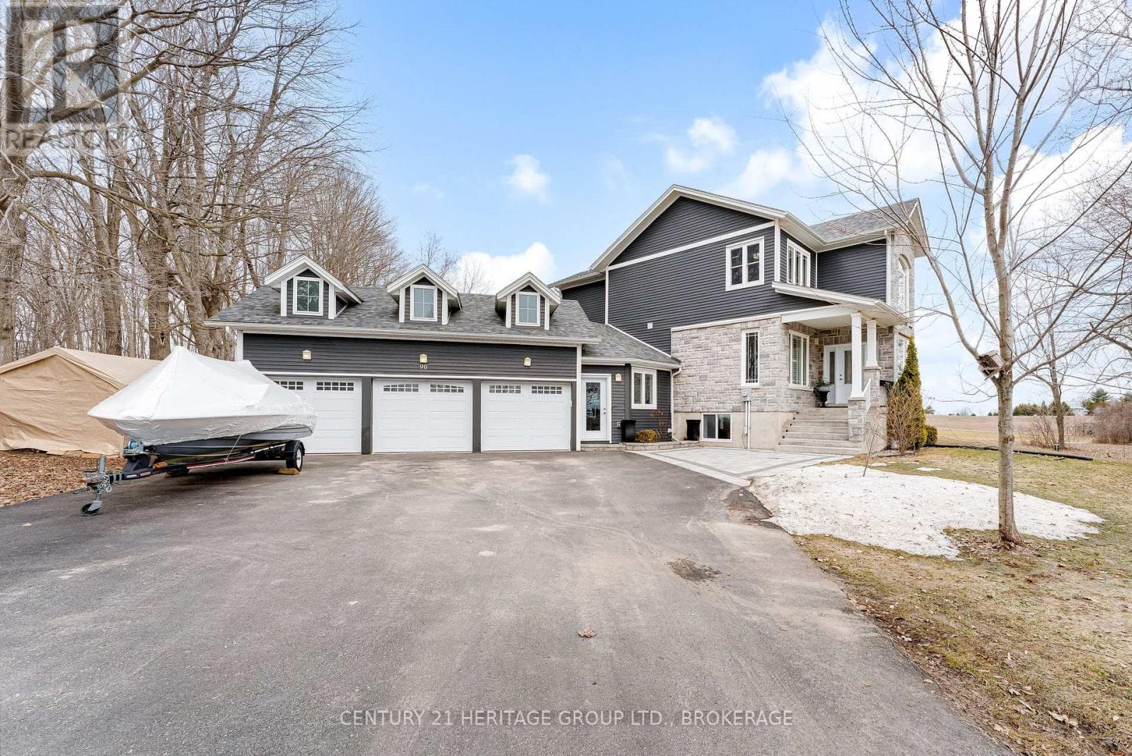 90 Aragon Road