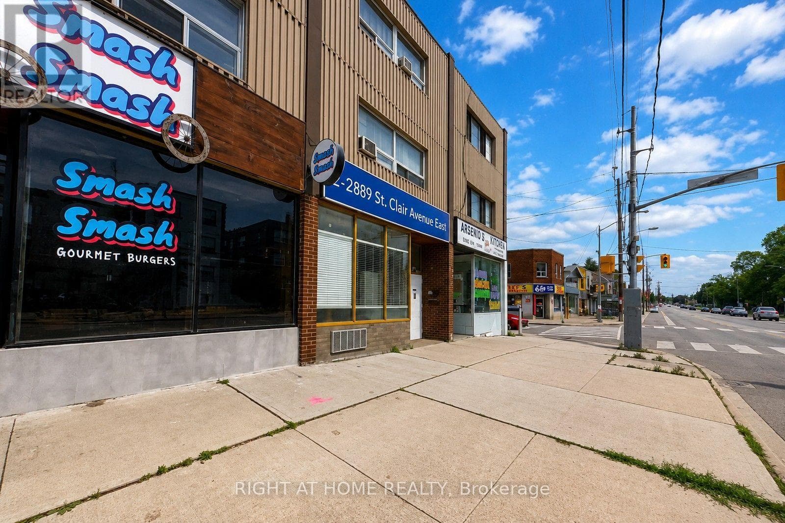 C- 2889 St Clair Avenue