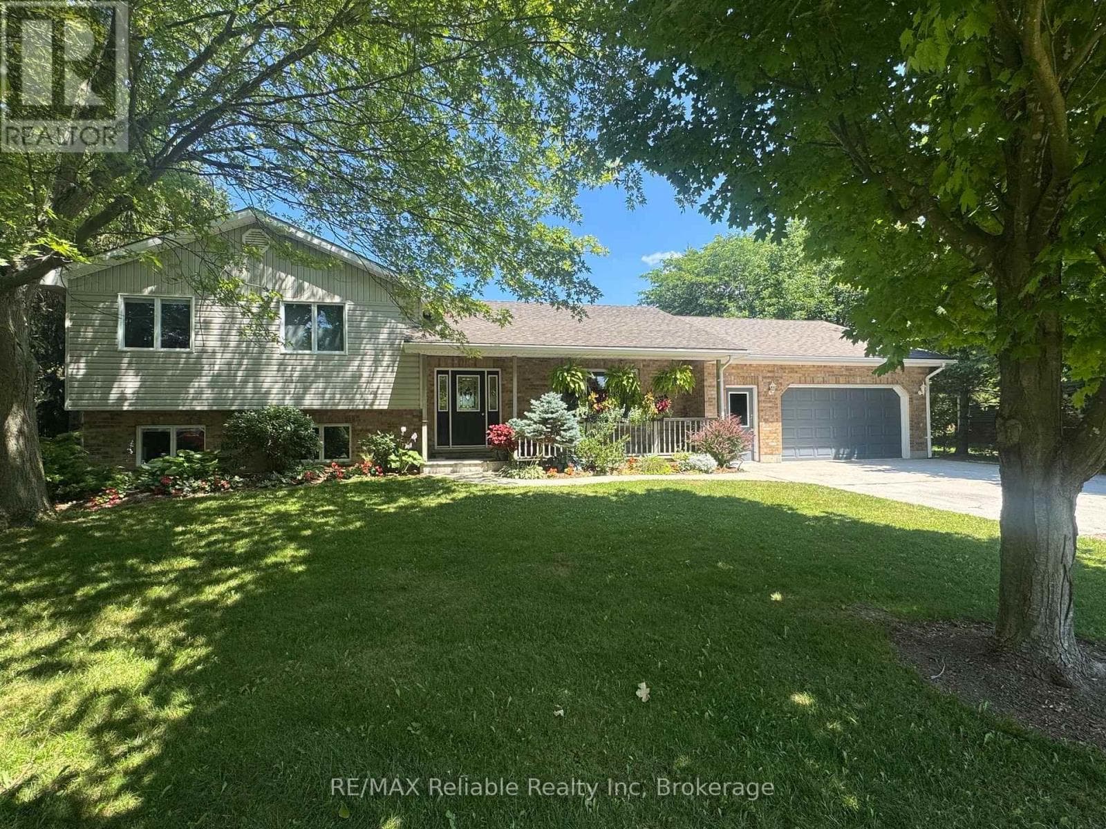 33768 Maple Court