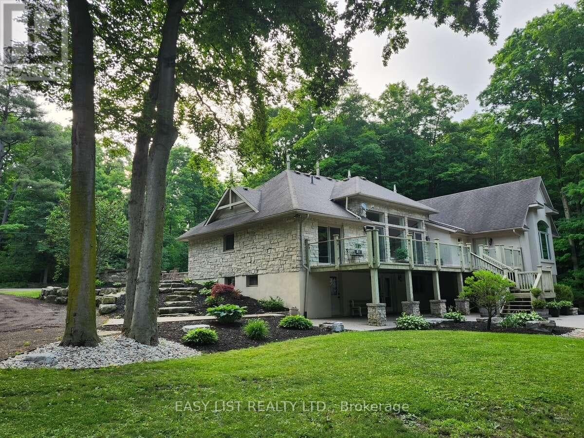 Single Family at 3314 Sandhills Road, Wilmot, Ontario - Photo 6 - RE/MAX Garden City Realty