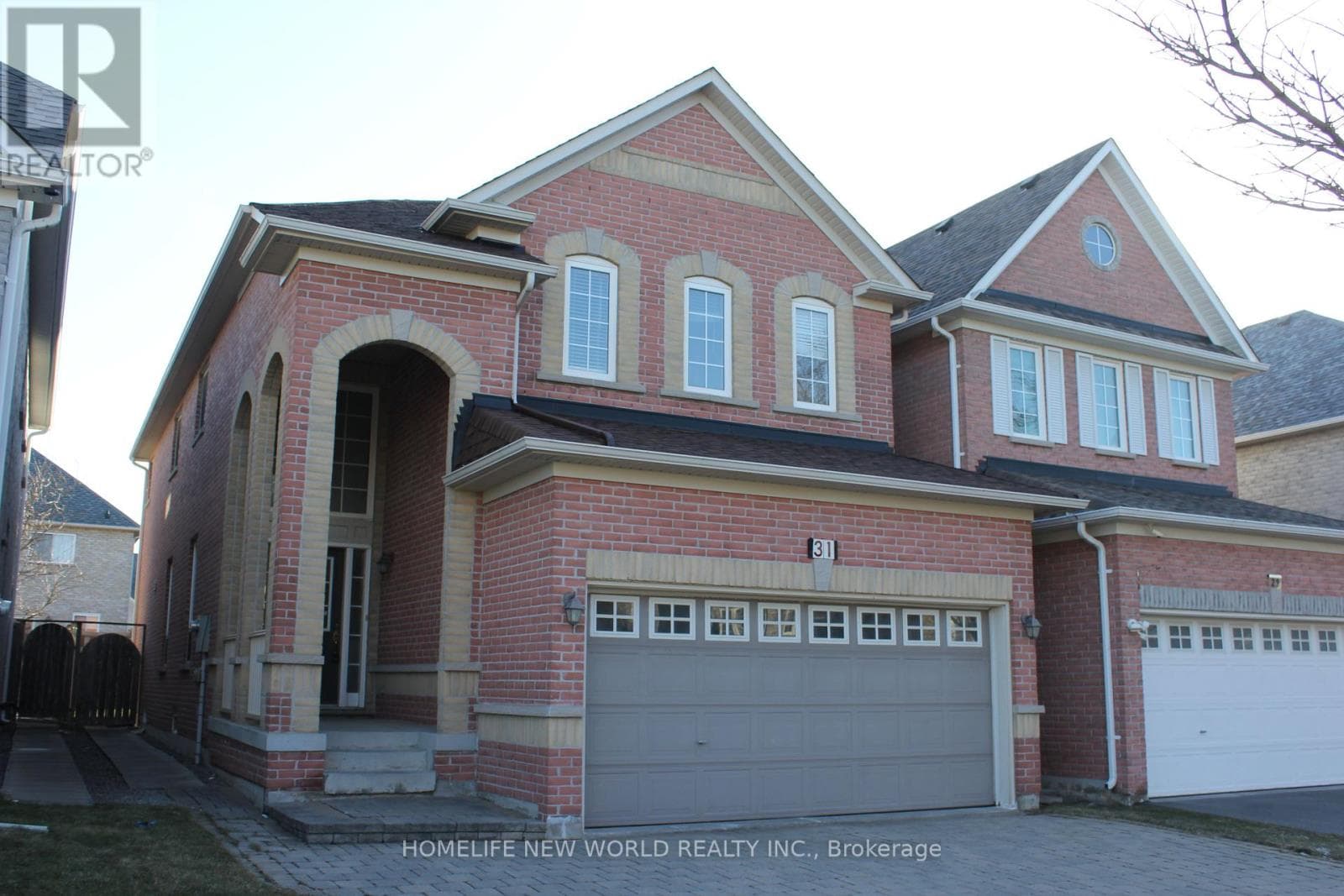 Single Family at 31 Barkwood Hollow, Markham (Berczy), Ontario - Photo 2 - RE/MAX Garden City Realty
