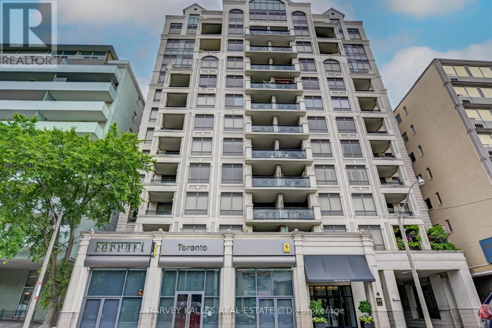 708- 99 Avenue Road