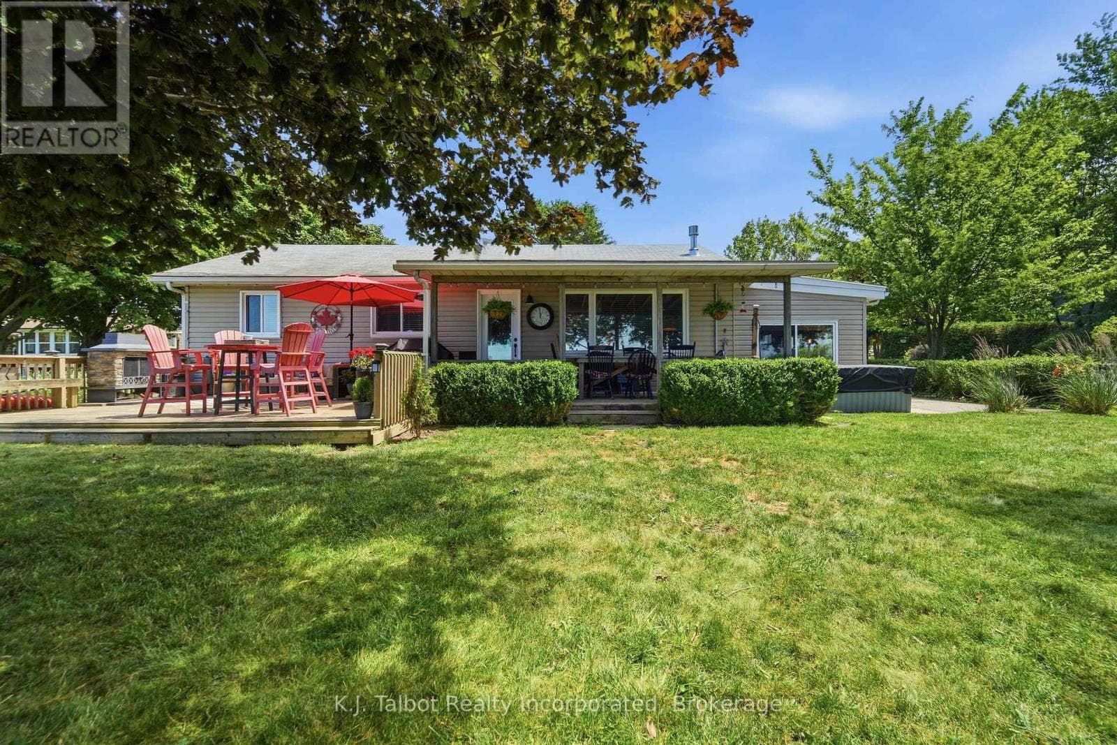 72163 Lakeshore Drive