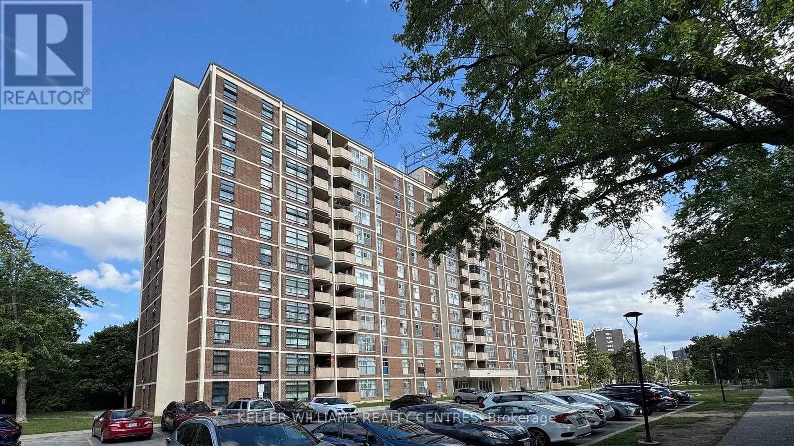 1107- 345 Driftwood Avenue