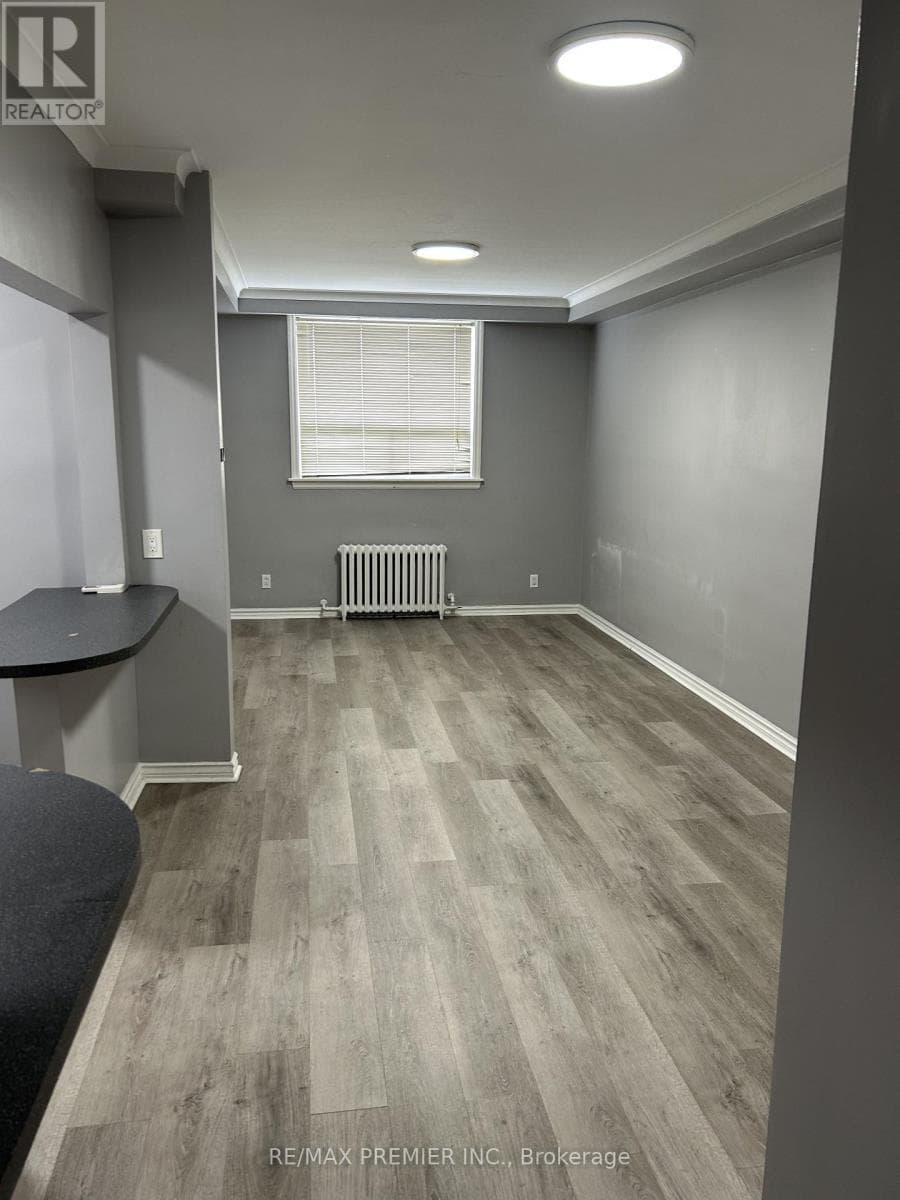 Multi-family at Lower- 9 Bracebridge Avenue, Toronto (Woodbine-Lumsden), Ontario - Photo 5 - RE/MAX Garden City Realty