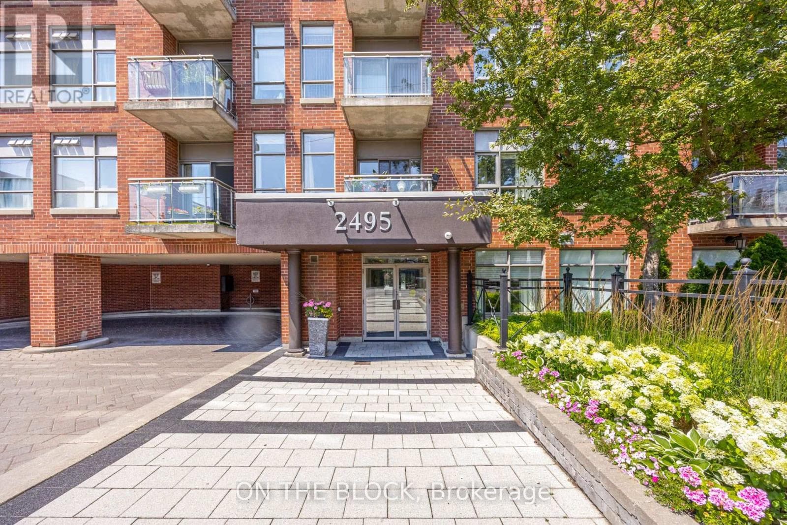 107- 2495 Dundas Street