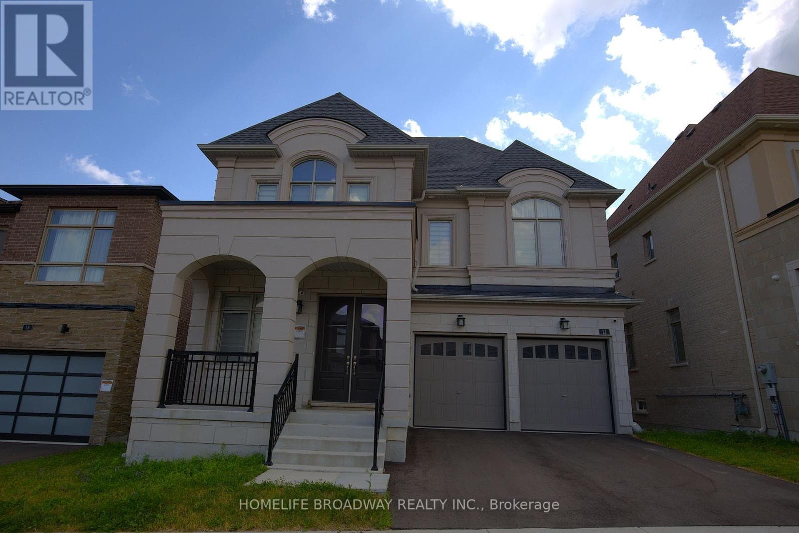 11 David Dunlap Boulevard