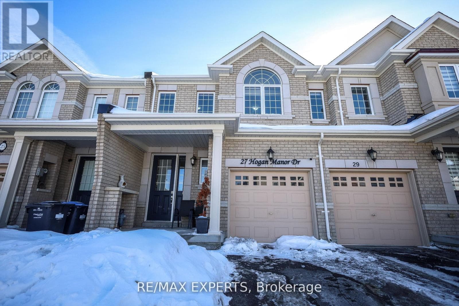 Single Family at 27 Hogan Manor Drive, Brampton (Northwest Brampton), Ontario - Photo 3 - RE/MAX Garden City Realty