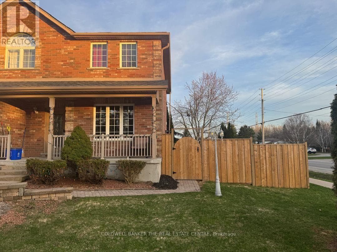 Single Family at Main Flr- 229 Sproule Drive, Barrie (Edgehill Drive), Ontario - Photo 3 - RE/MAX Garden City Realty