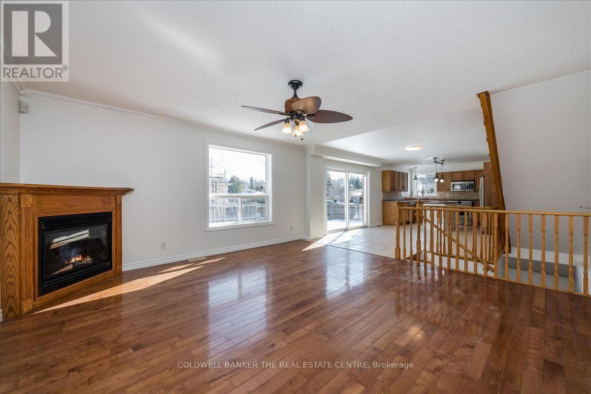 Single Family at Main Flr- 229 Sproule Drive, Barrie (Edgehill Drive), Ontario - Photo 7 - RE/MAX Garden City Realty