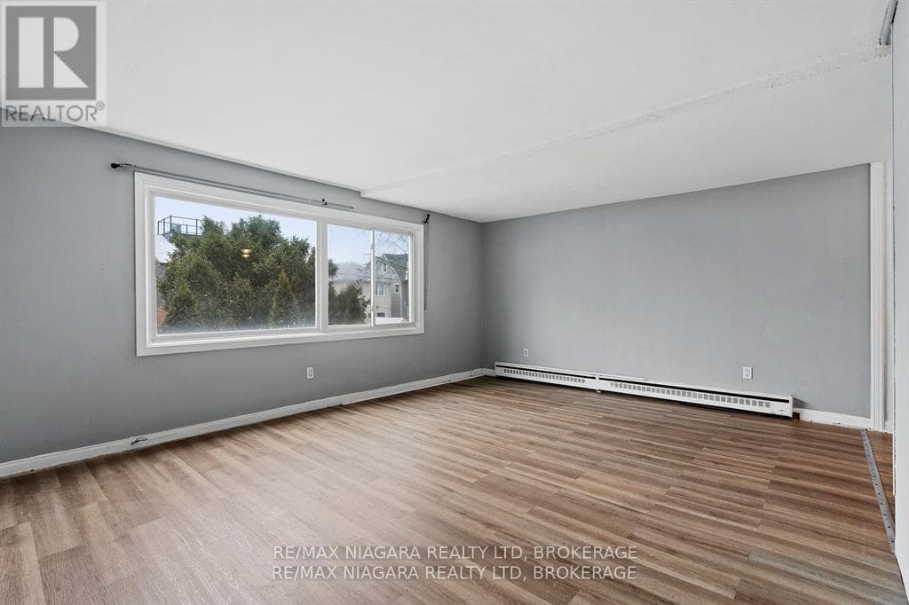 Single Family at 2- 27 Main Street, St. Catharines (Port Dalhousie), Ontario - Photo 6 - RE/MAX Garden City Realty