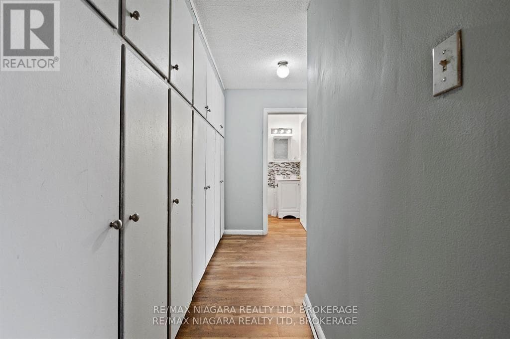 Single Family at 2- 27 Main Street, St. Catharines (Port Dalhousie), Ontario - Photo 7 - RE/MAX Garden City Realty