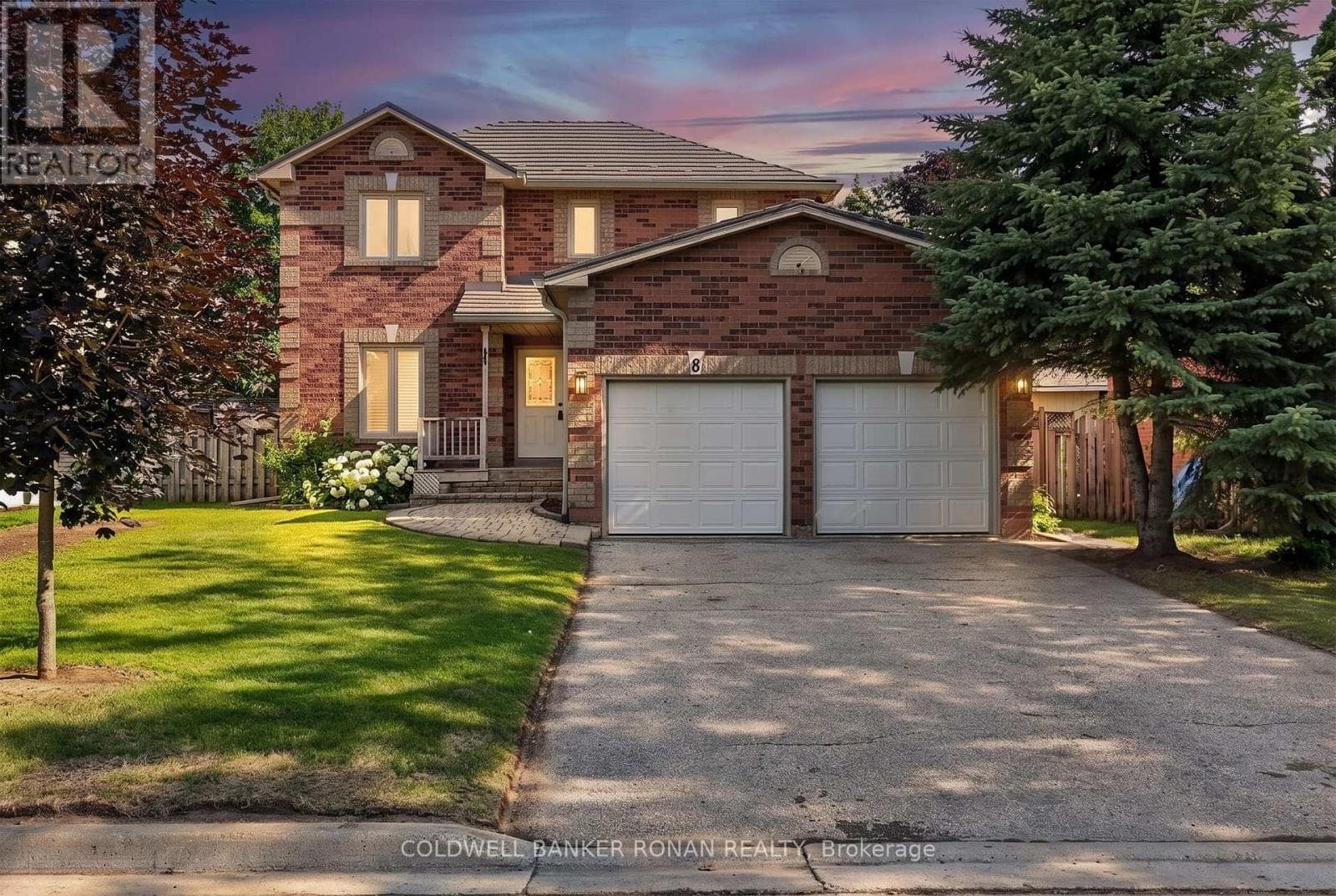 8 McCullough Avenue