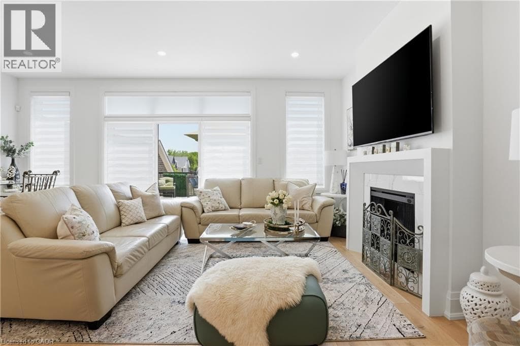 Single Family at 24 WILLOW BANK Common, St. Catharines, Ontario - Photo 9 - RE/MAX Garden City Realty
