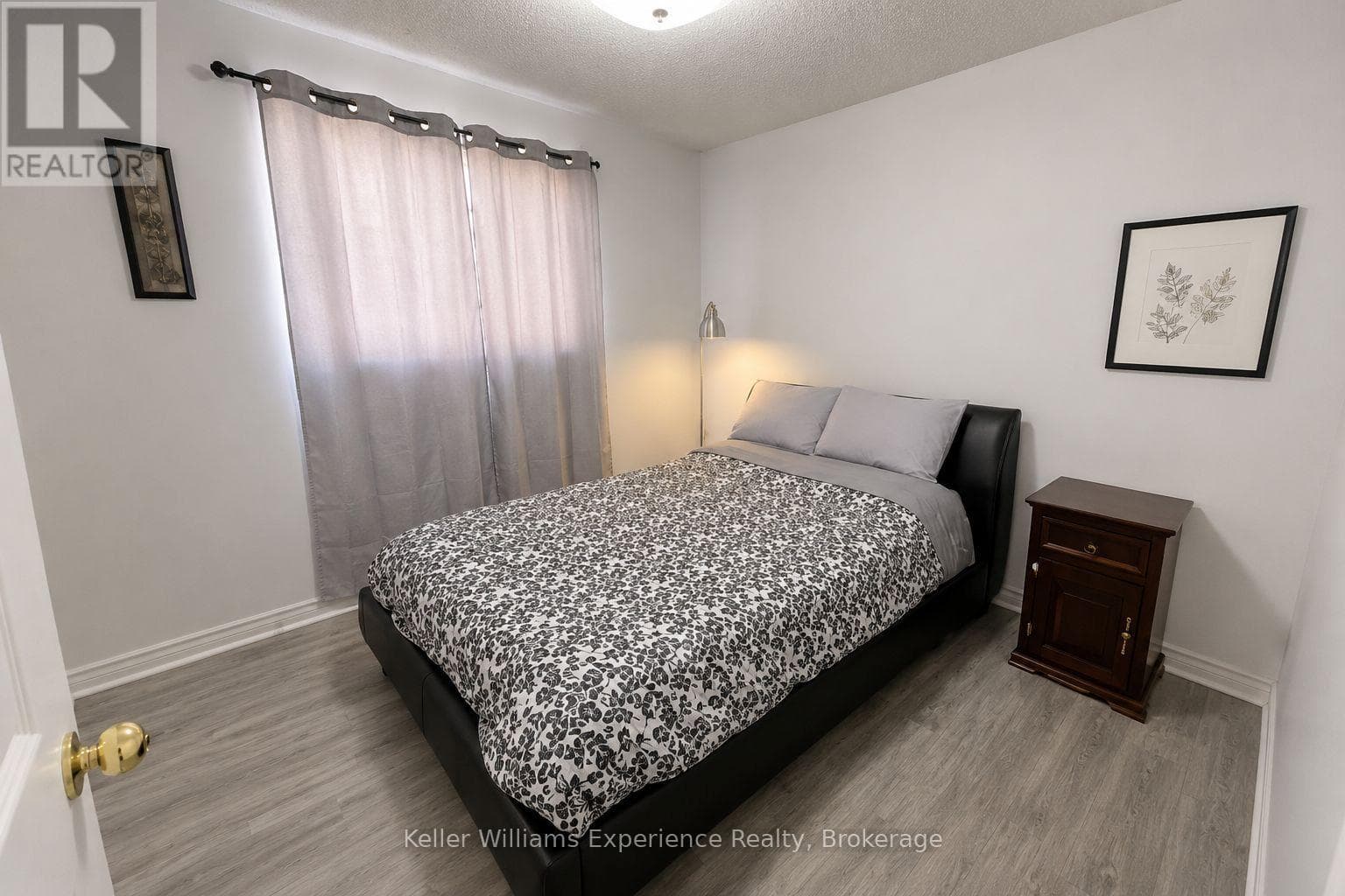 Single Family at B- 16 Nicole Marie Avenue, Barrie (East Bayfield), Ontario - Photo 6 - RE/MAX Garden City Realty