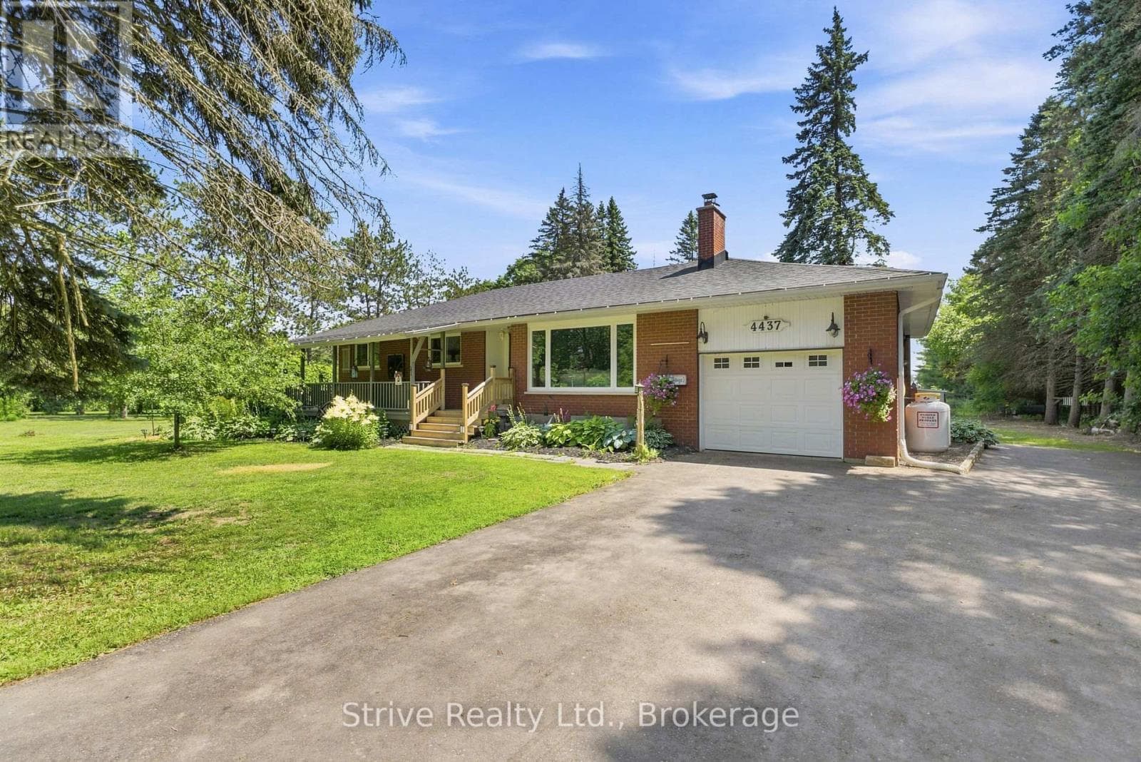 4437 Concession Rd 4 Road