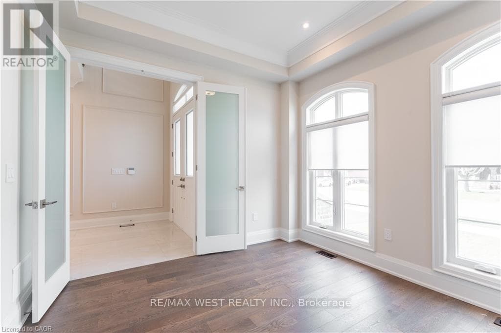 Single Family at 119 Jay Street, Toronto (Maple Leaf), Ontario - Photo 5 - RE/MAX Garden City Realty